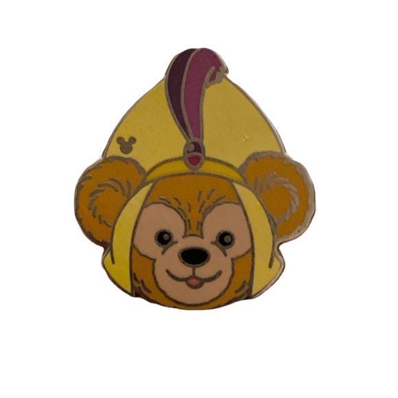Disneyland Hidden Mickey Cast Series - Duffy's Hats Collection Pin Aladdin - Picture 1 of 7
